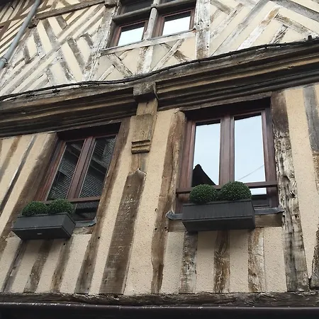 L De La Place Ste Catherine Lägenhet