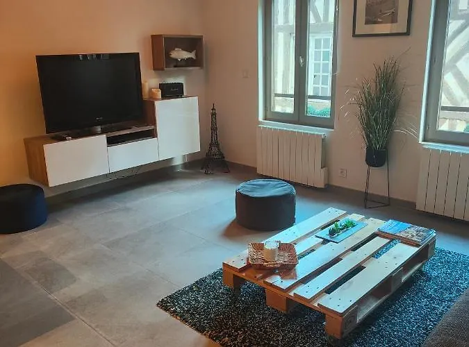 L De La Place Ste Catherine * Honfleur