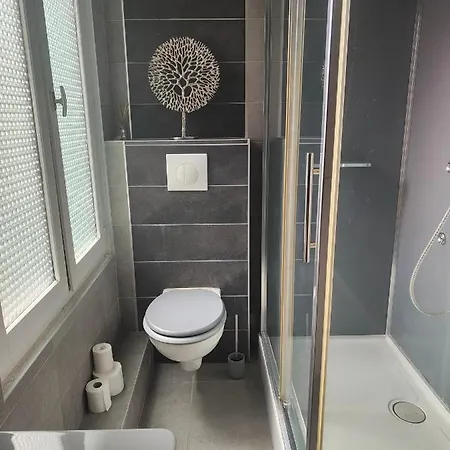 L De La Place Ste Catherine Honfleur