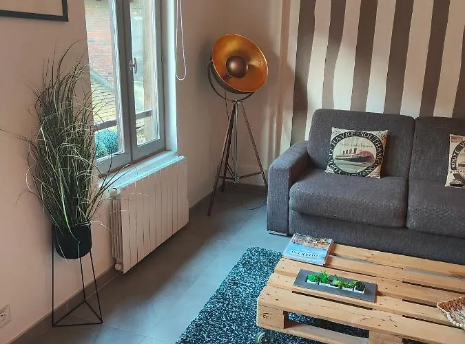 Apartment L De La Place Ste Catherine Honfleur