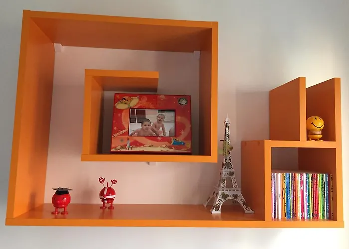 L De La Place Ste Catherine * Honfleur