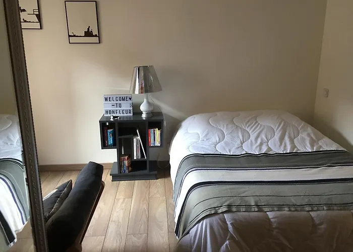 L De La Place Ste Catherine Apartment *